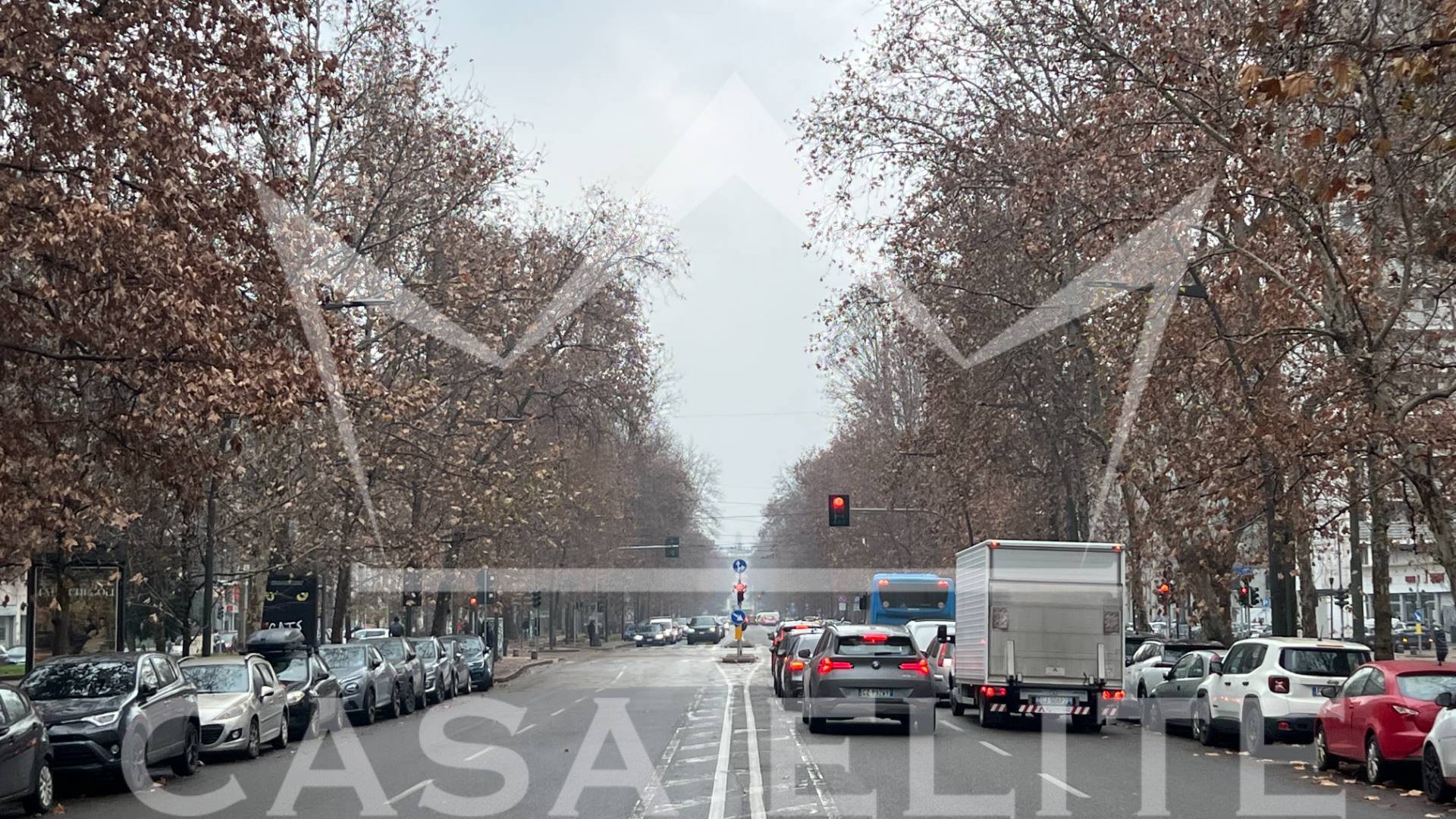 Locale commerciale in vendita a Milano, Sempione