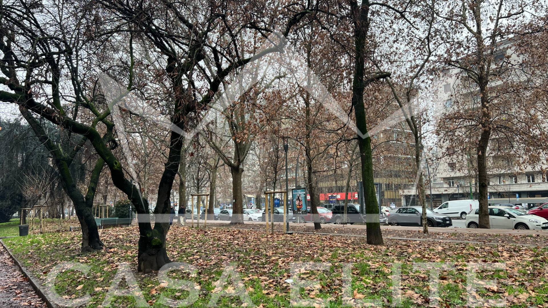 Locale commerciale in vendita a Milano, Sempione