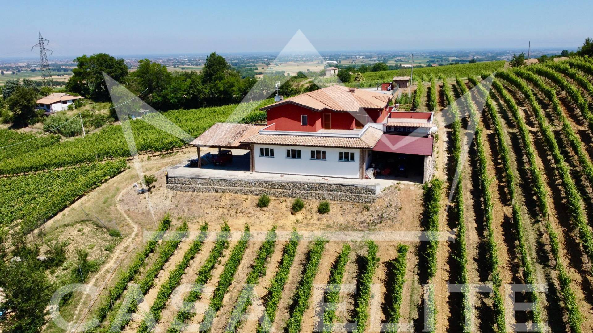 Tenuta in vendita a Retorbido, Oltrep Pavese