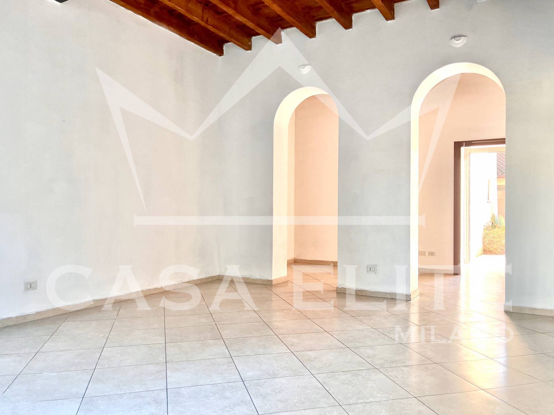 Attivit commerciale in affitto a Abbiategrasso