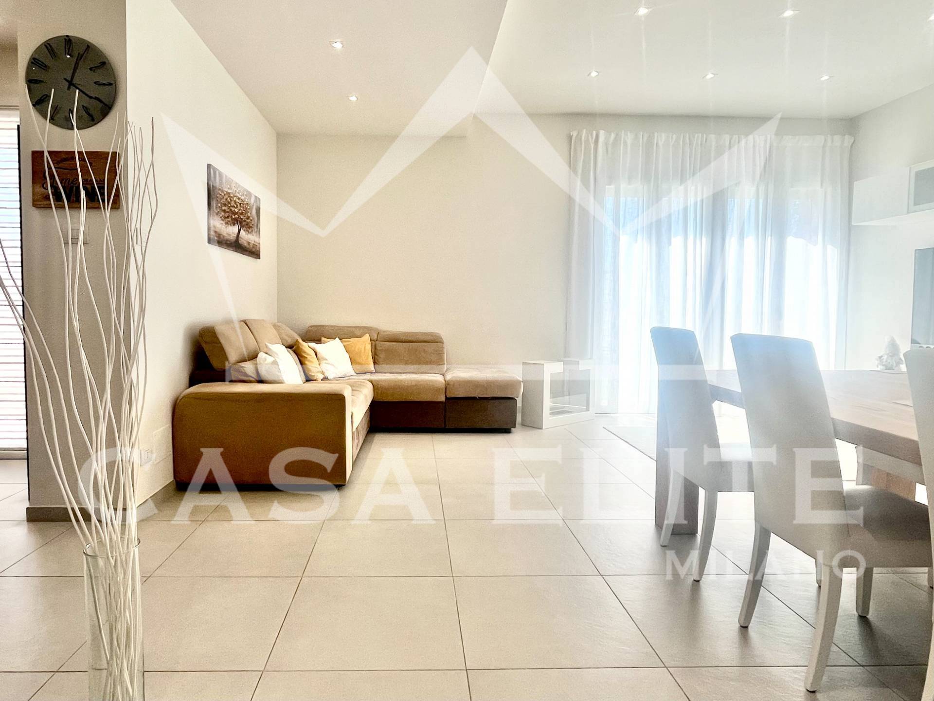 Appartamento in vendita a Milano, Bisceglie