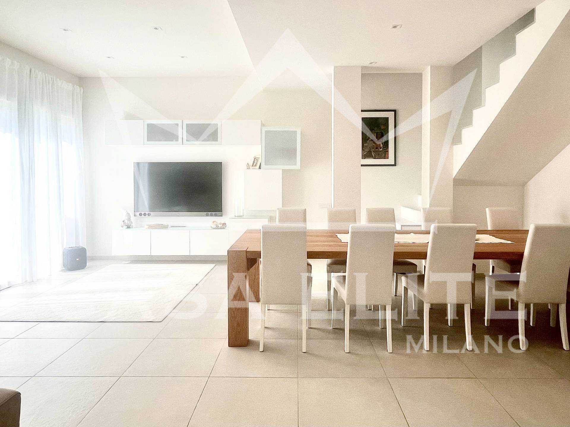 Appartamento in vendita a Milano, Bisceglie