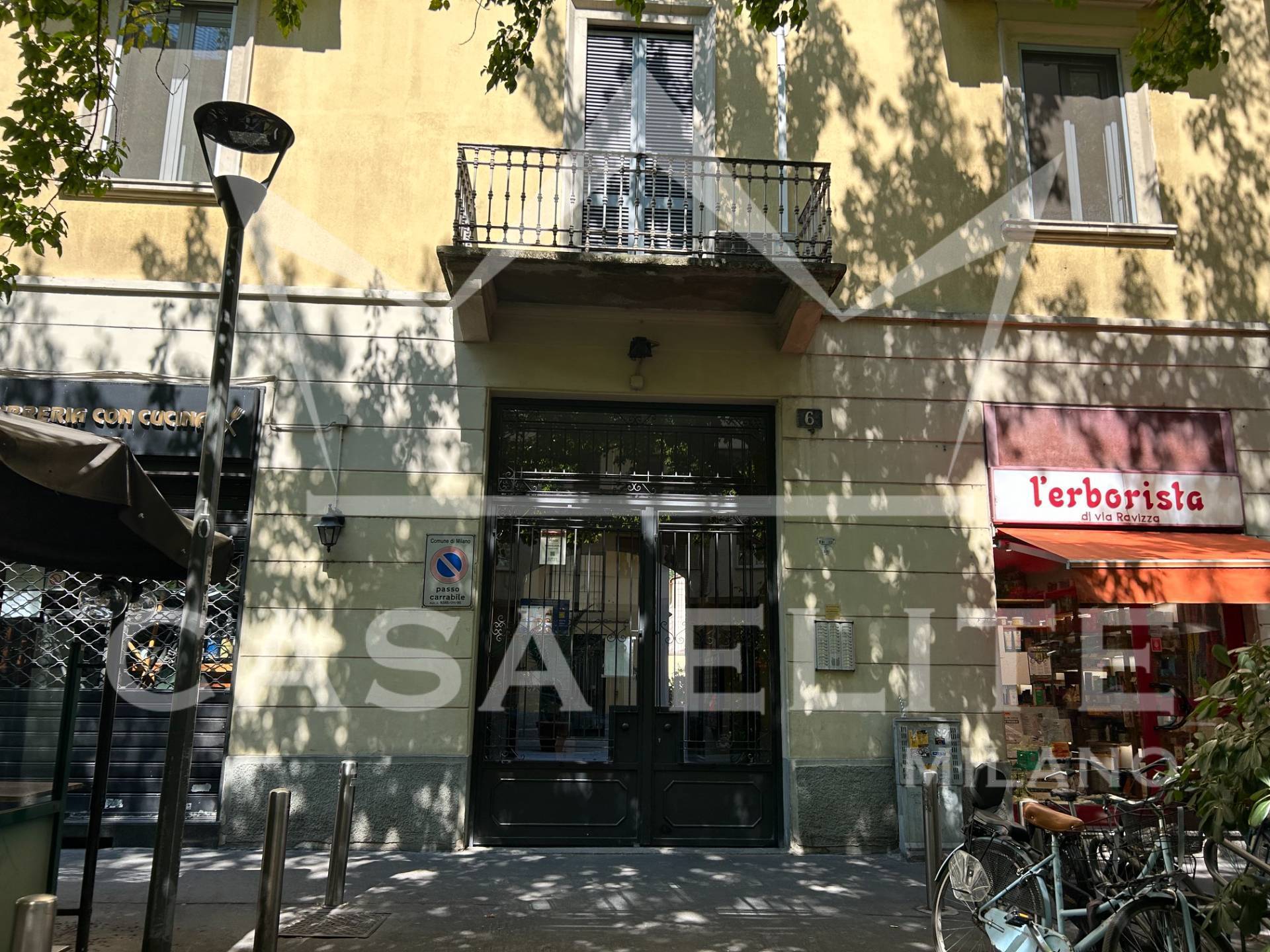 Appartamento in affitto a Milano, De Angeli