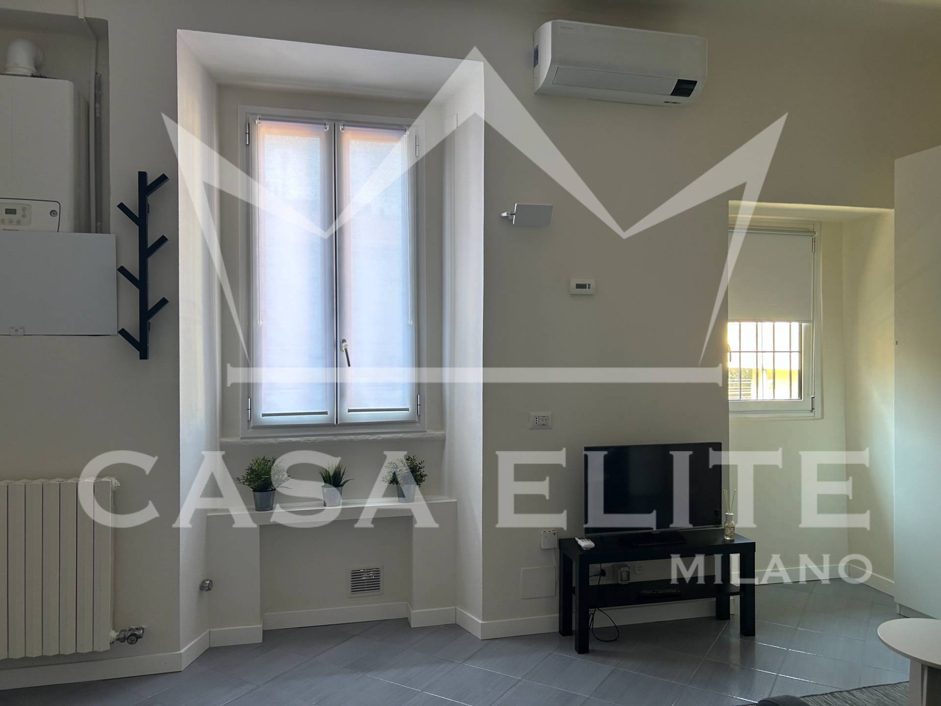 Appartamento in affitto a Milano, De Angeli