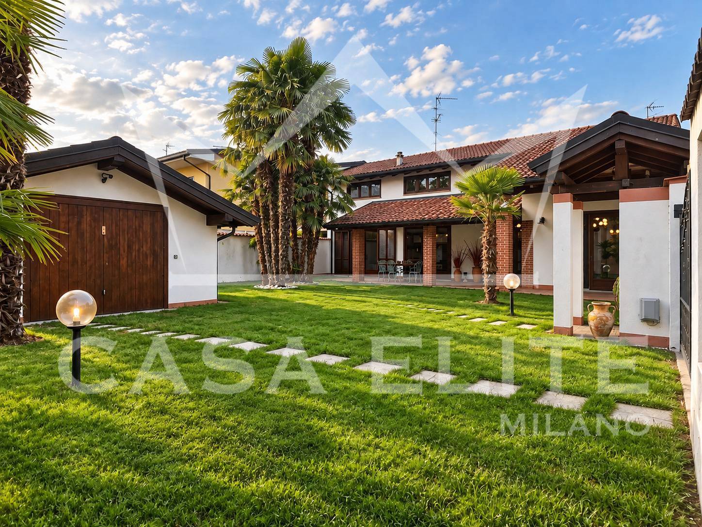 Villa in vendita a Borgolavezzaro, Borgolavezzaro