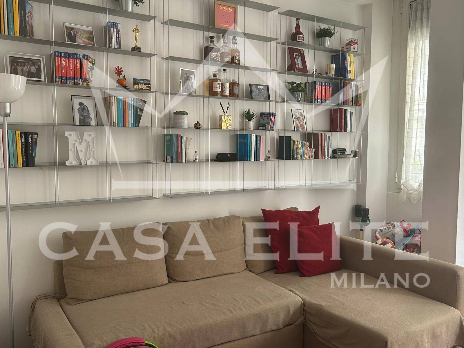 Appartamento in affitto a Milano, De Angeli