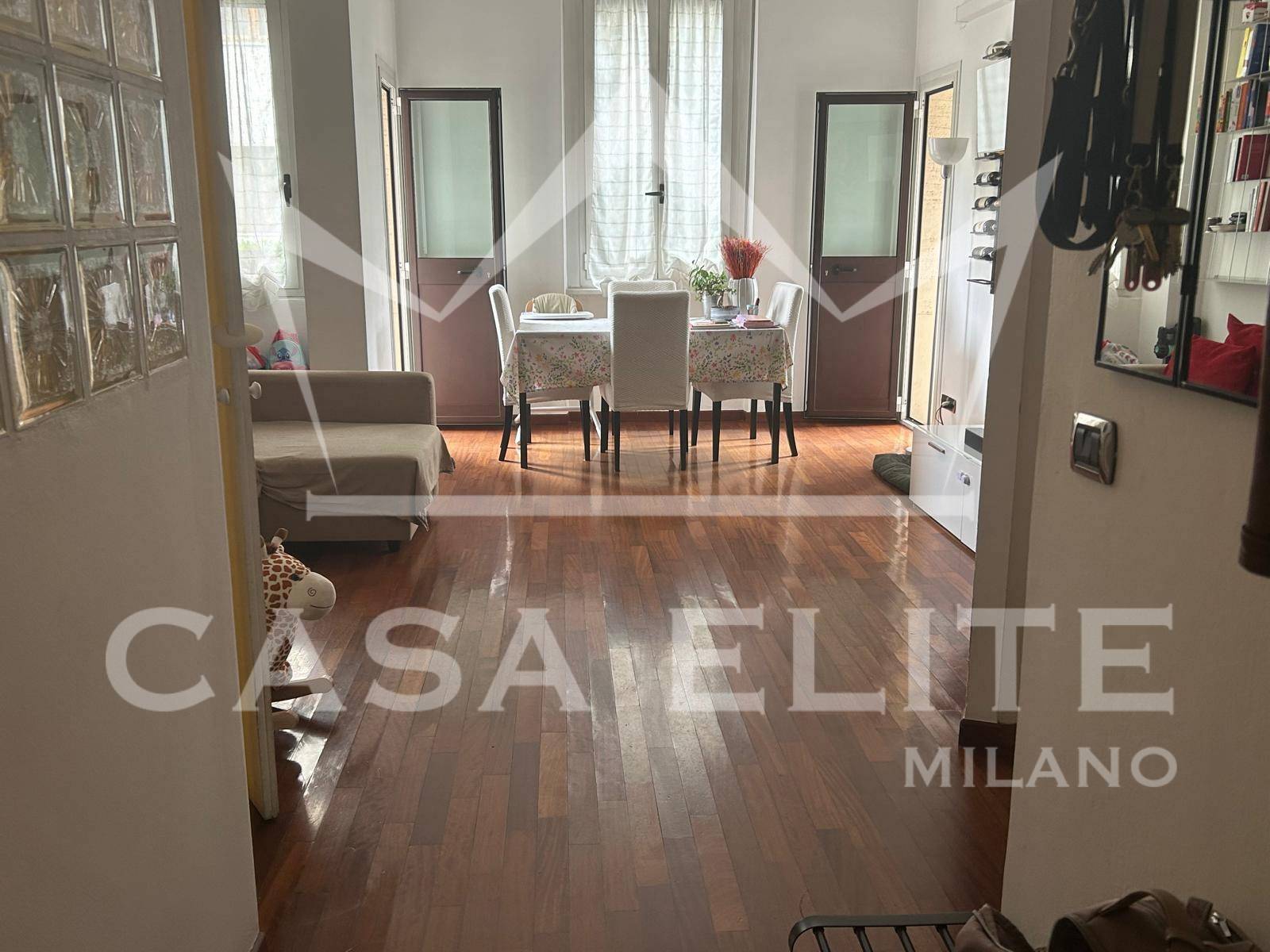 Appartamento in affitto a Milano, De Angeli