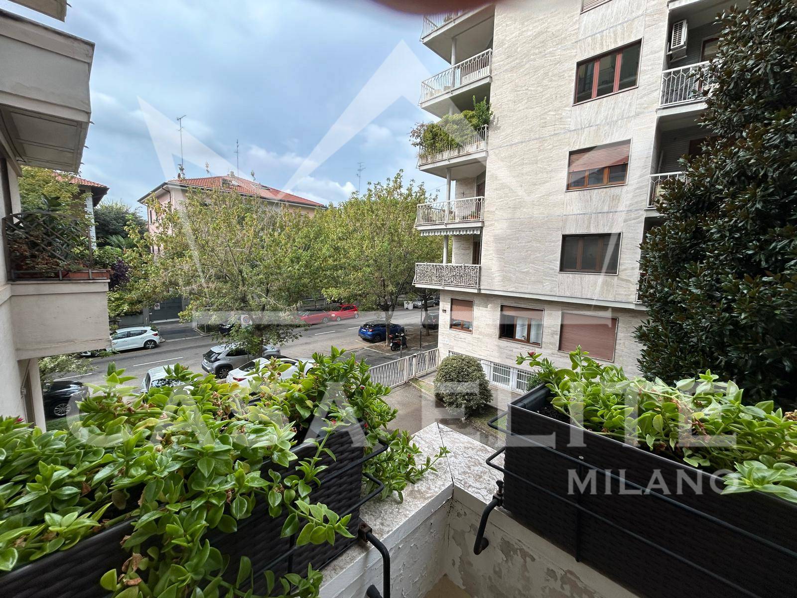 Appartamento in affitto a Milano, De Angeli
