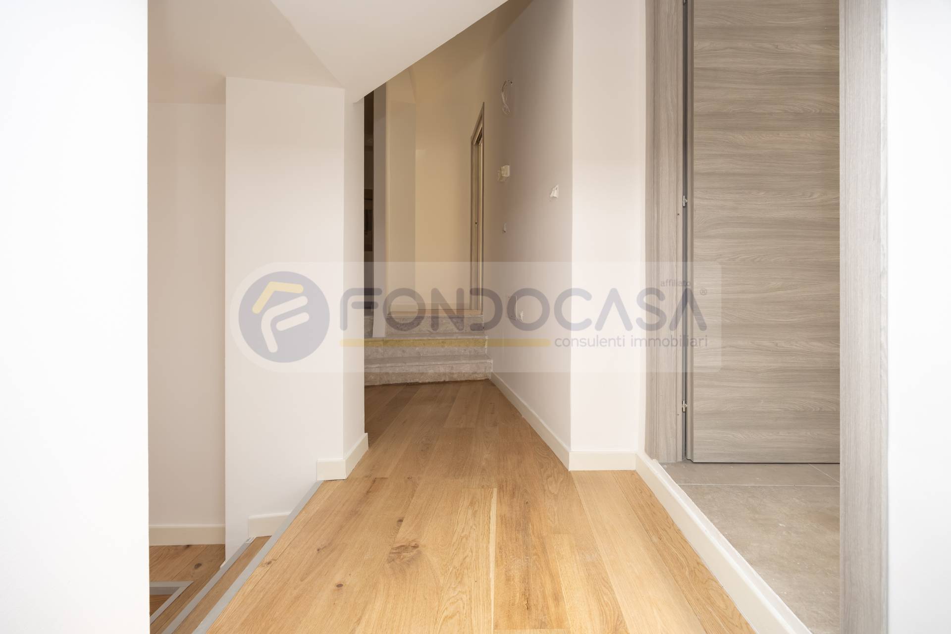 Appartamento in vendita a Milano, Udine