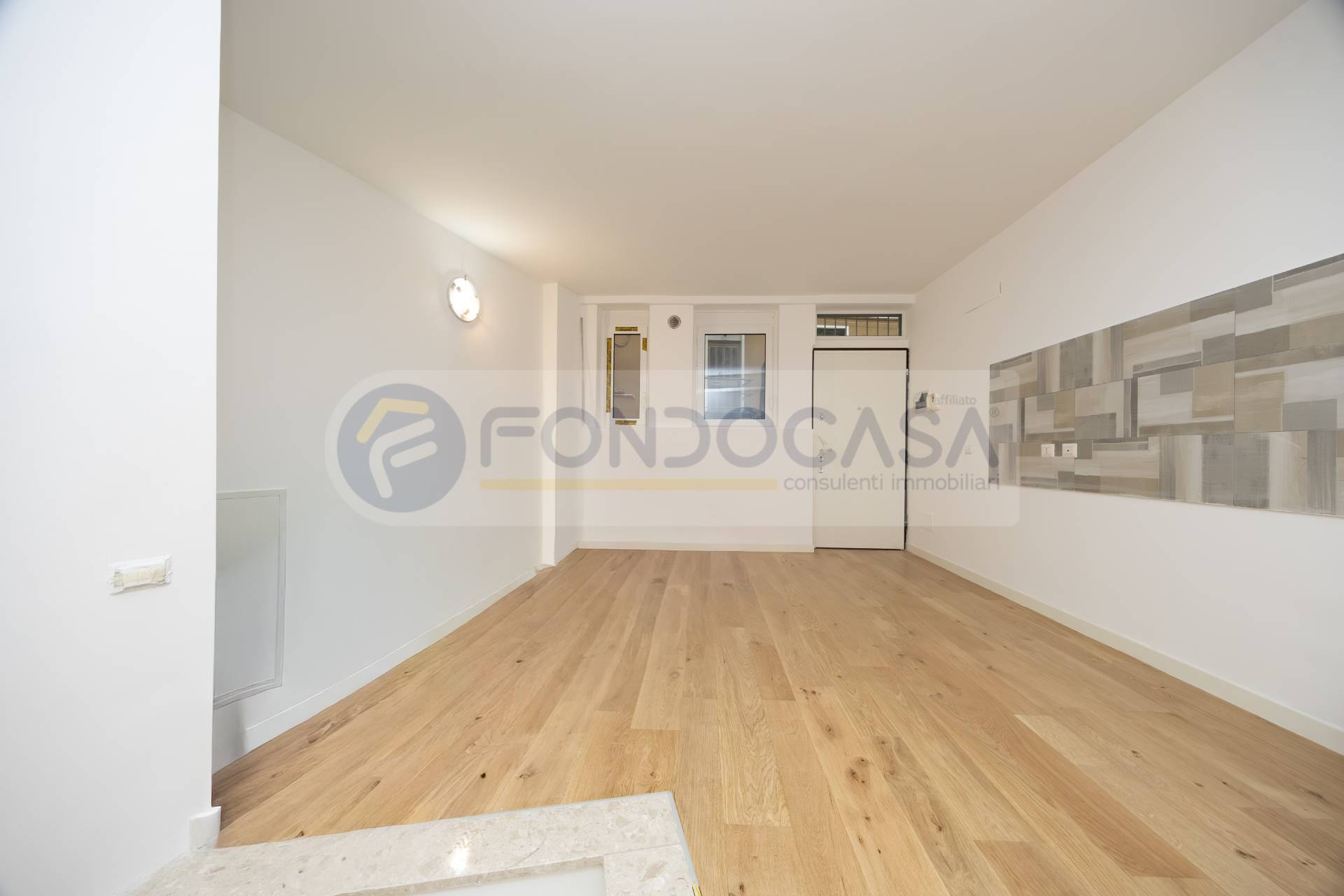 Appartamento in vendita a Milano, Udine