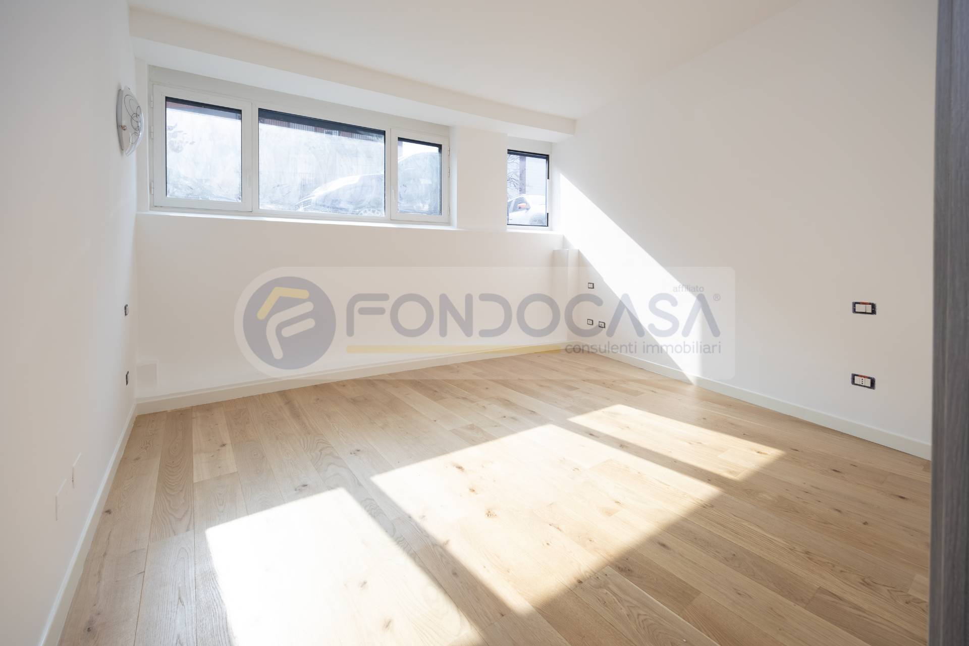 Appartamento in vendita a Milano, Udine