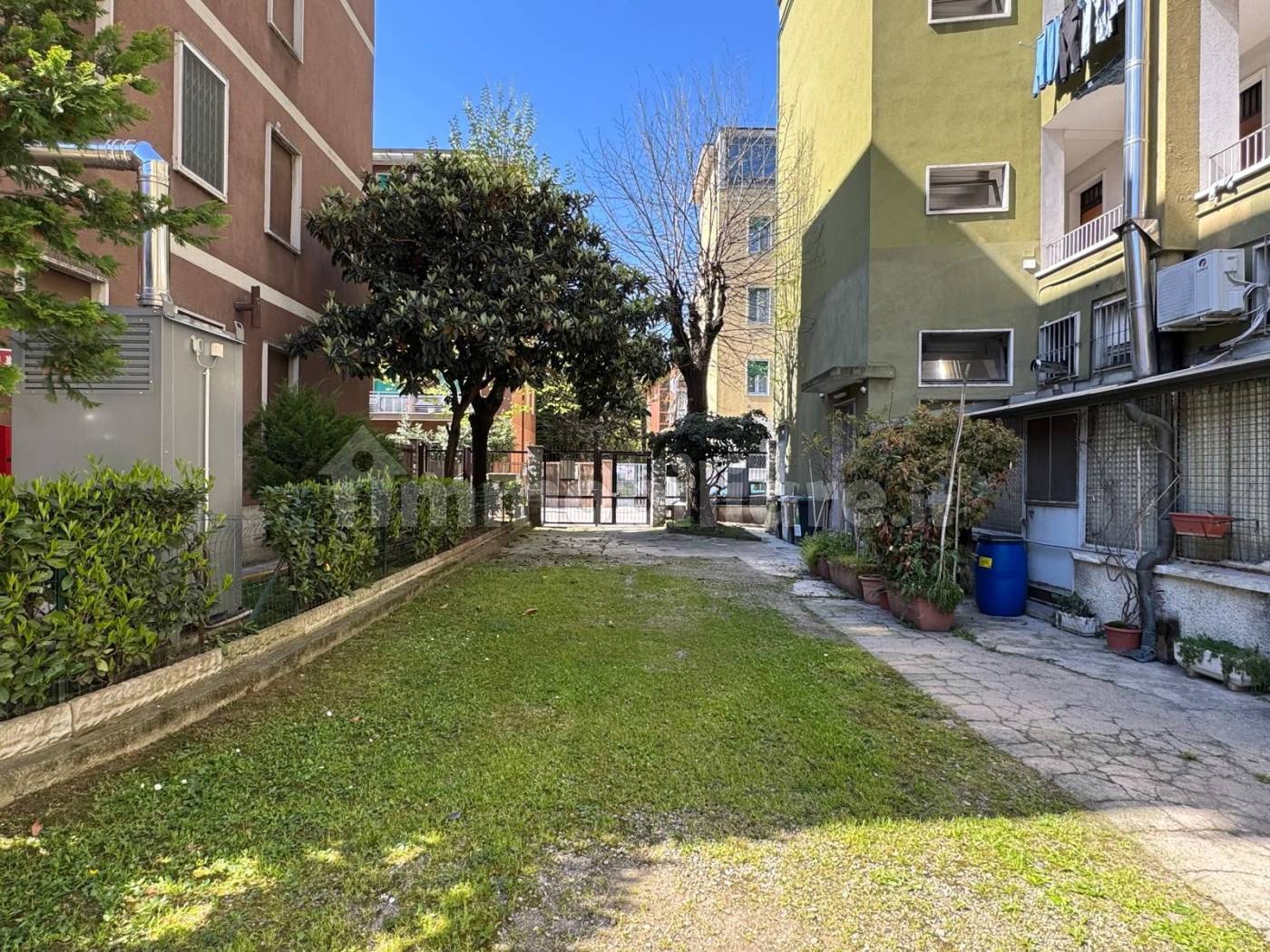 Magazzino in affitto a Milano, Cimiano