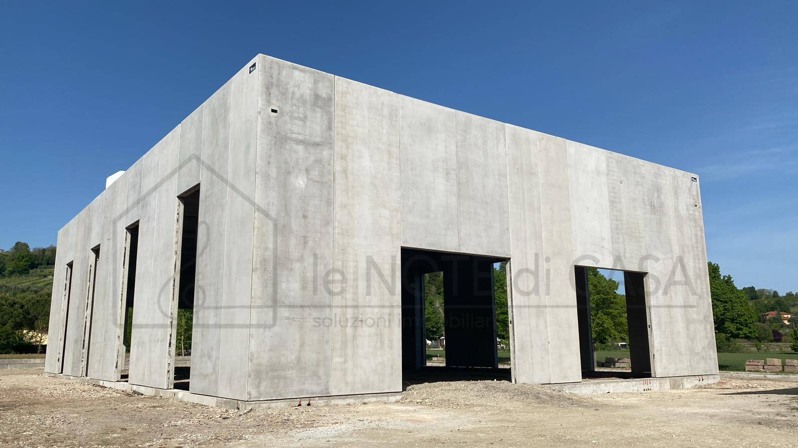 Capannone in vendita a Cesena, Settecrociari