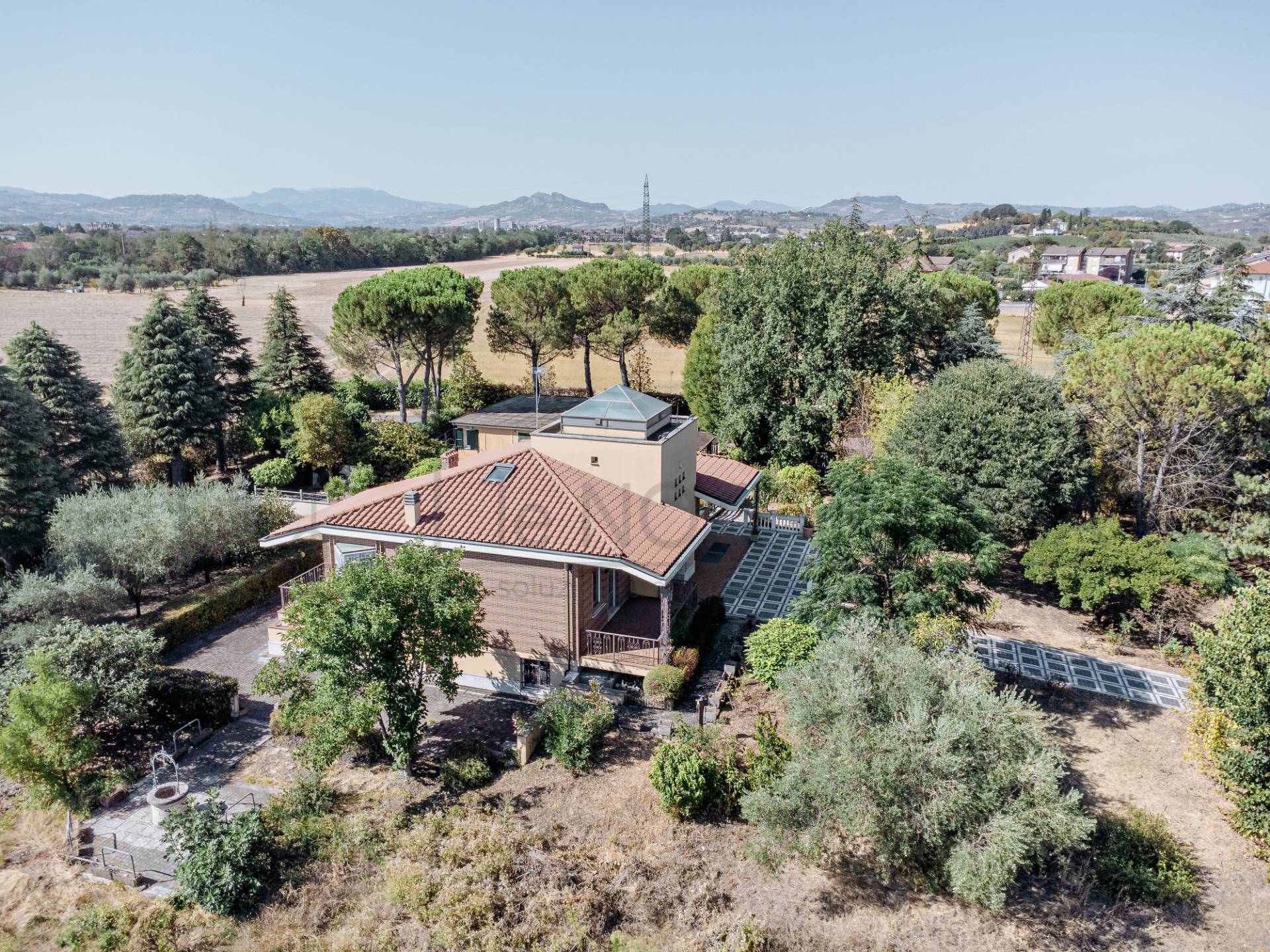 Villa in vendita a Santarcangelo di Romagna