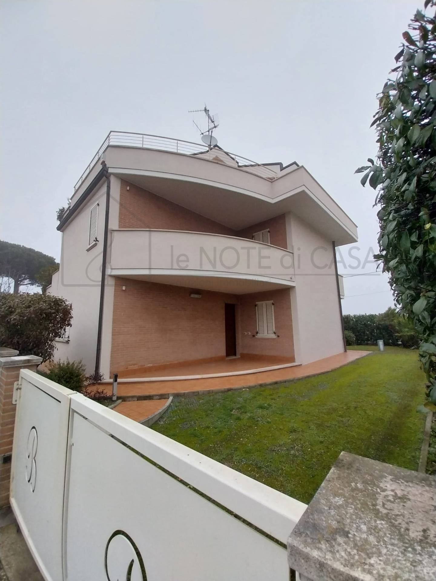 Villa in vendita a Cervia, Pinarella