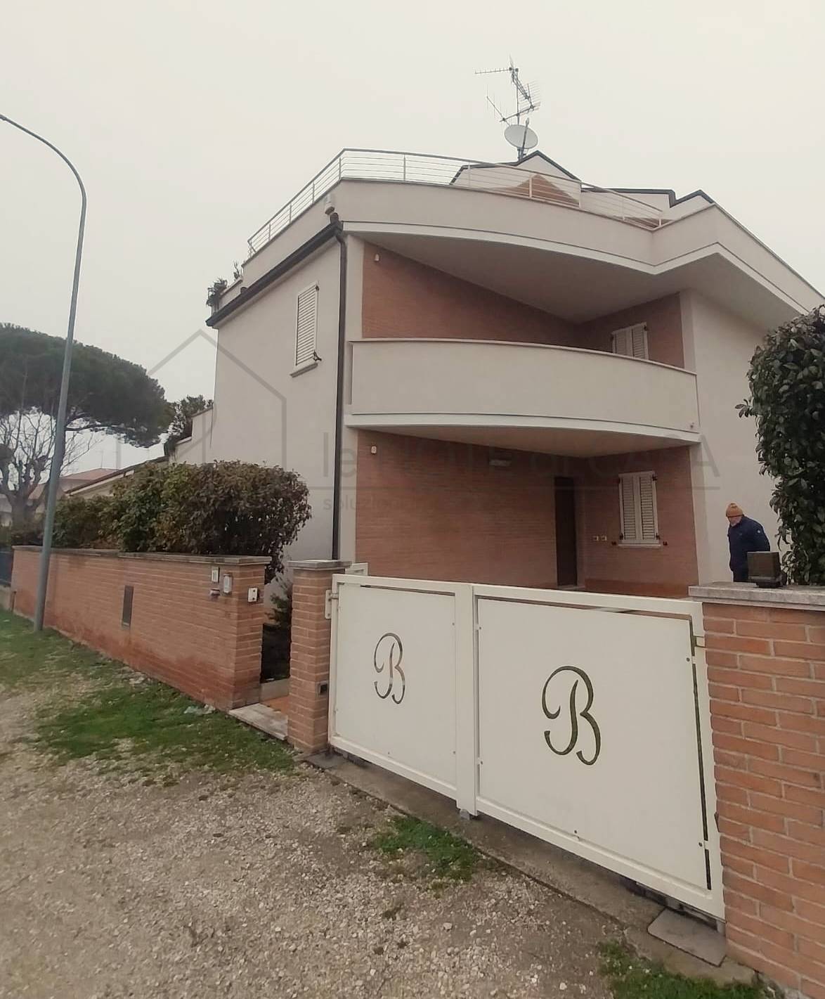 Villa in vendita a Cervia, Pinarella