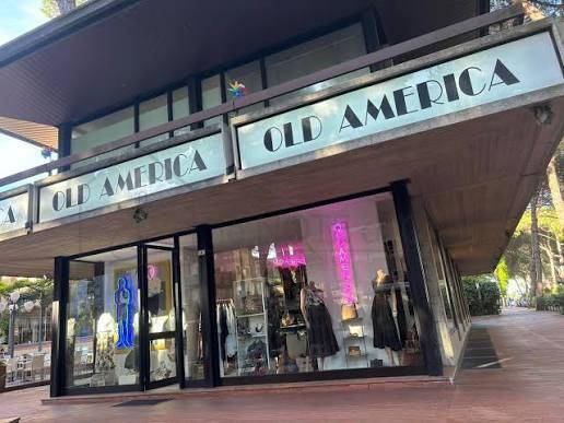 Locale commerciale in vendita a Cervia, Milano Marittima