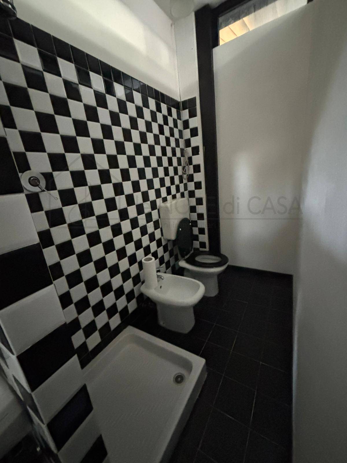 Locale commerciale in vendita a Cervia, Milano Marittima