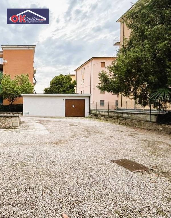 Appartamento in vendita a Verona, Golosine