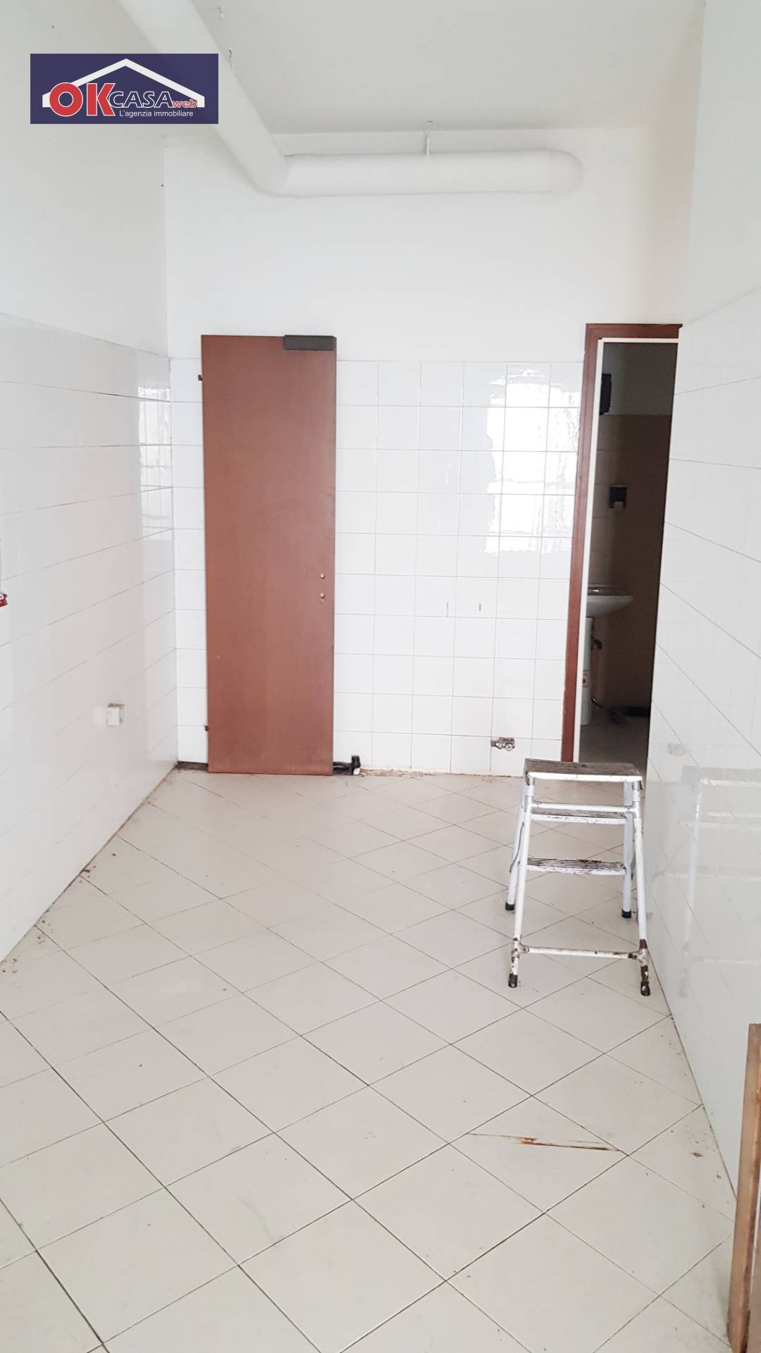 Locale commerciale in vendita a Monfalcone