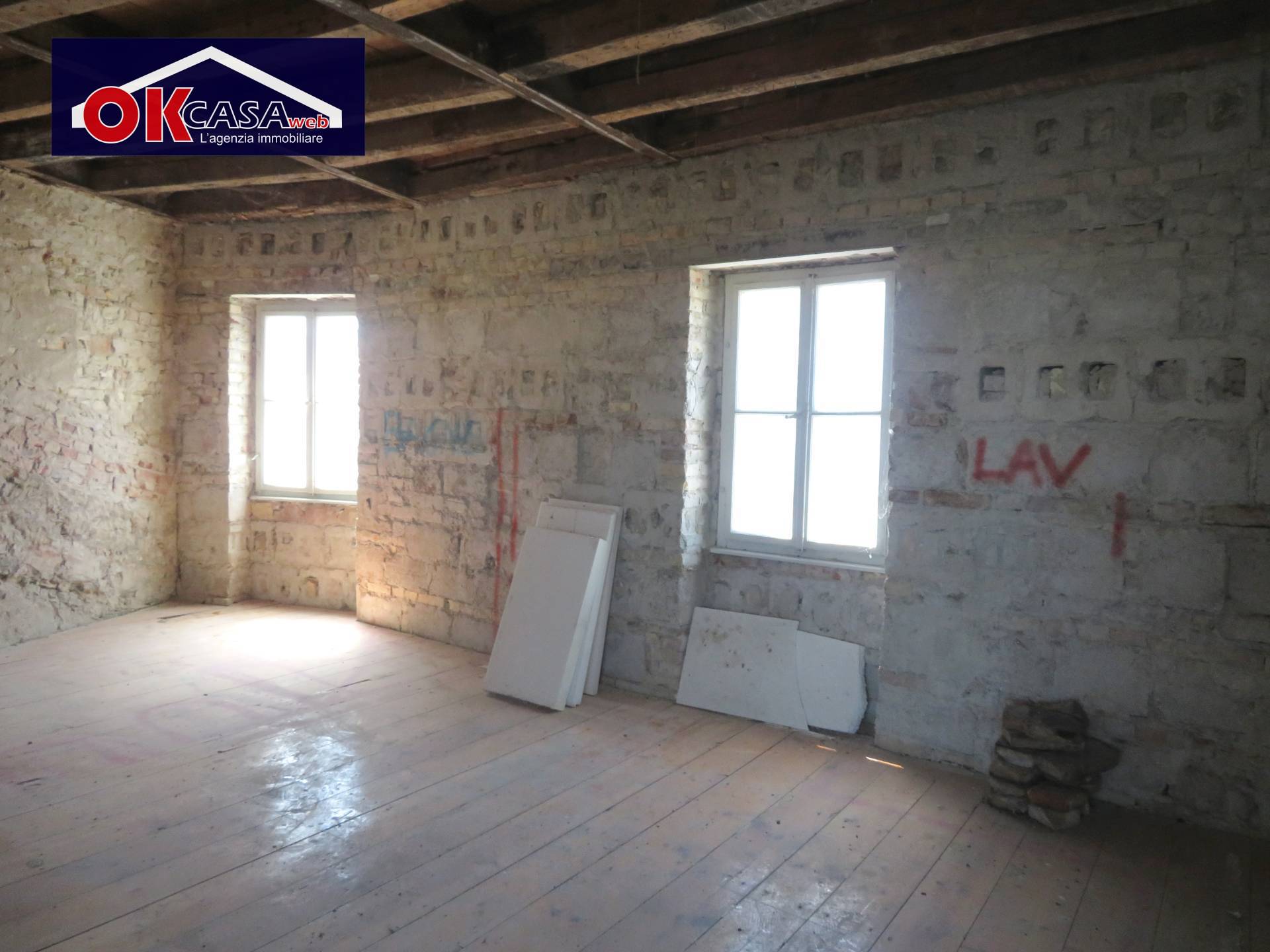 casa accostata in vendita a Romans d'Isonzo