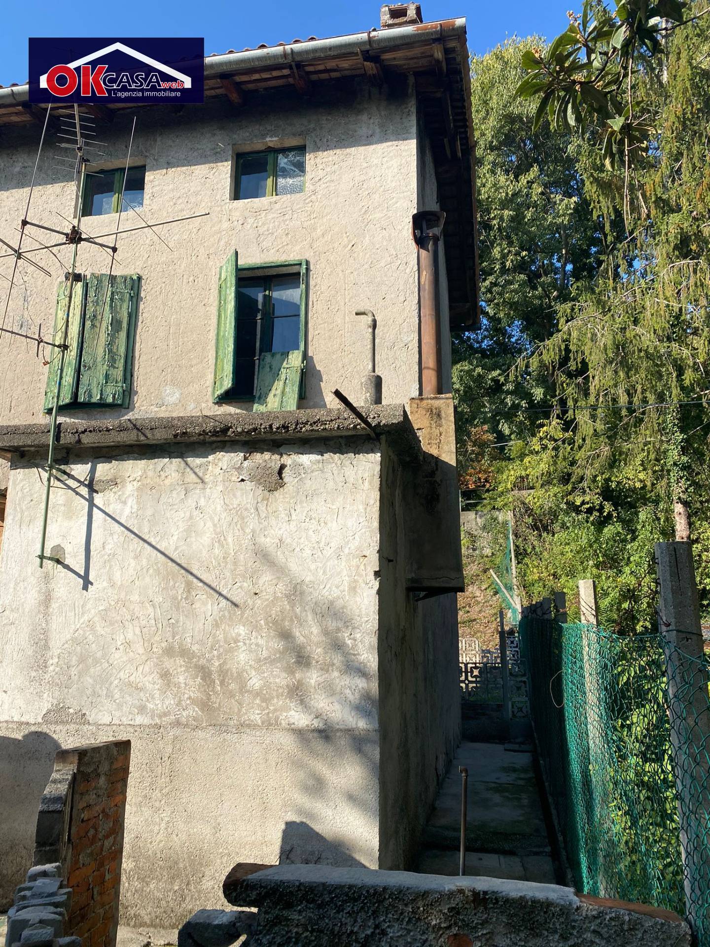 Casa con giardino in vendita a Gorizia, Lucinico
