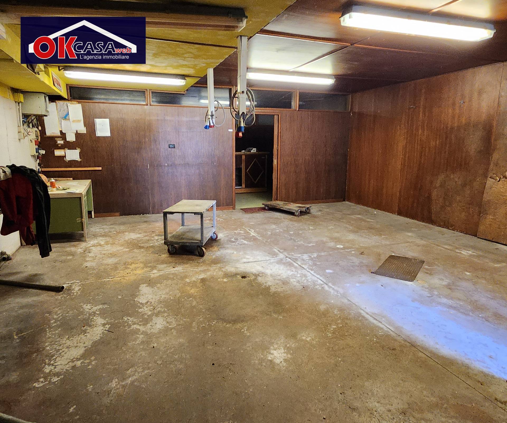 Magazzino in vendita a Verona, San Michele