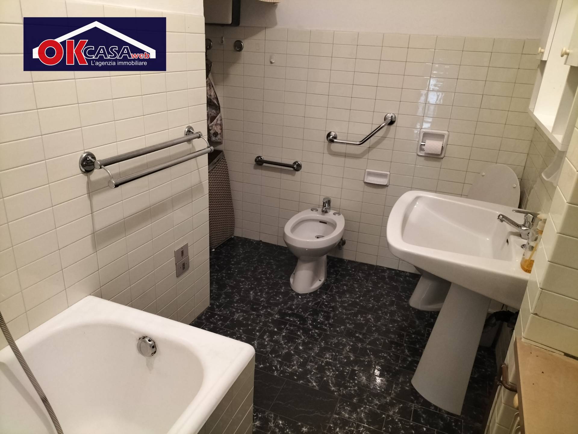 Appartamento con giardino in vendita a Medea