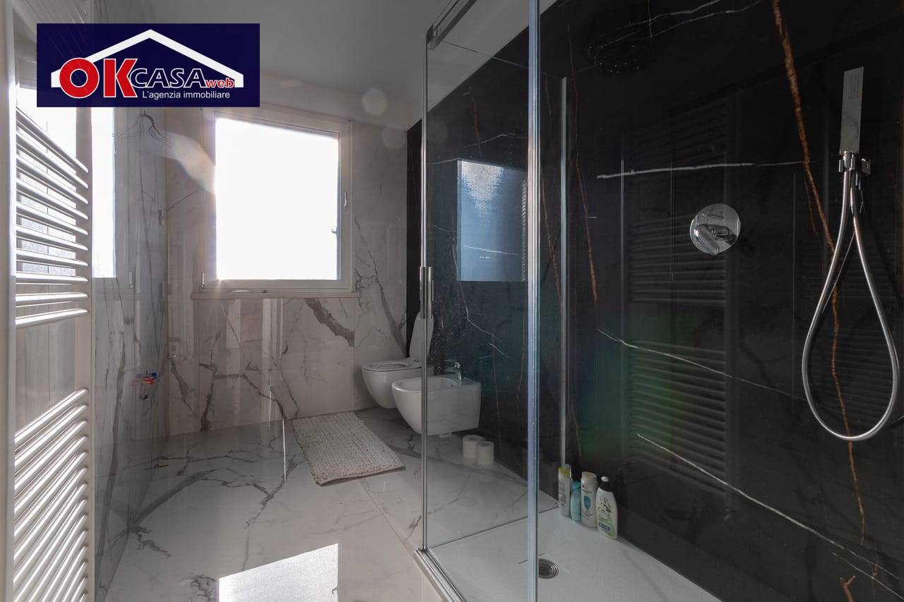 palazzo in vendita a Bussolengo