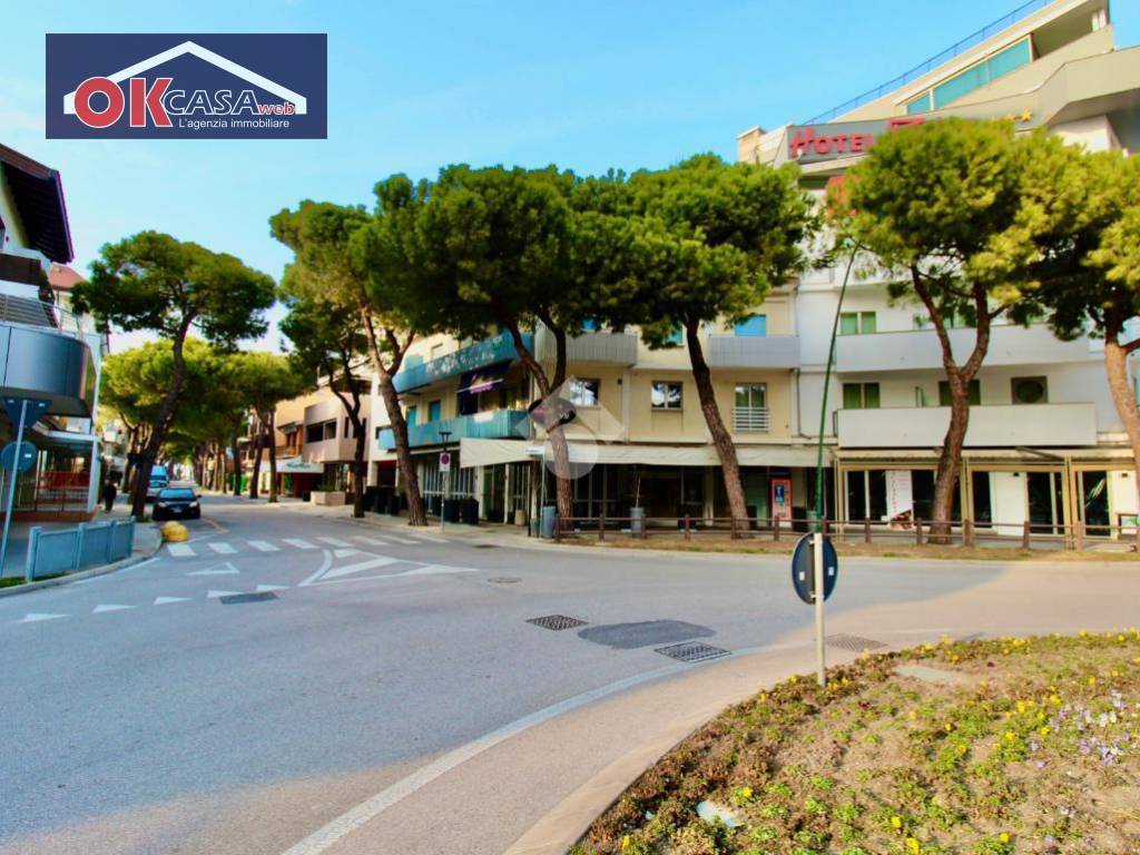 Attivit commerciale in affitto a Lignano Sabbiadoro