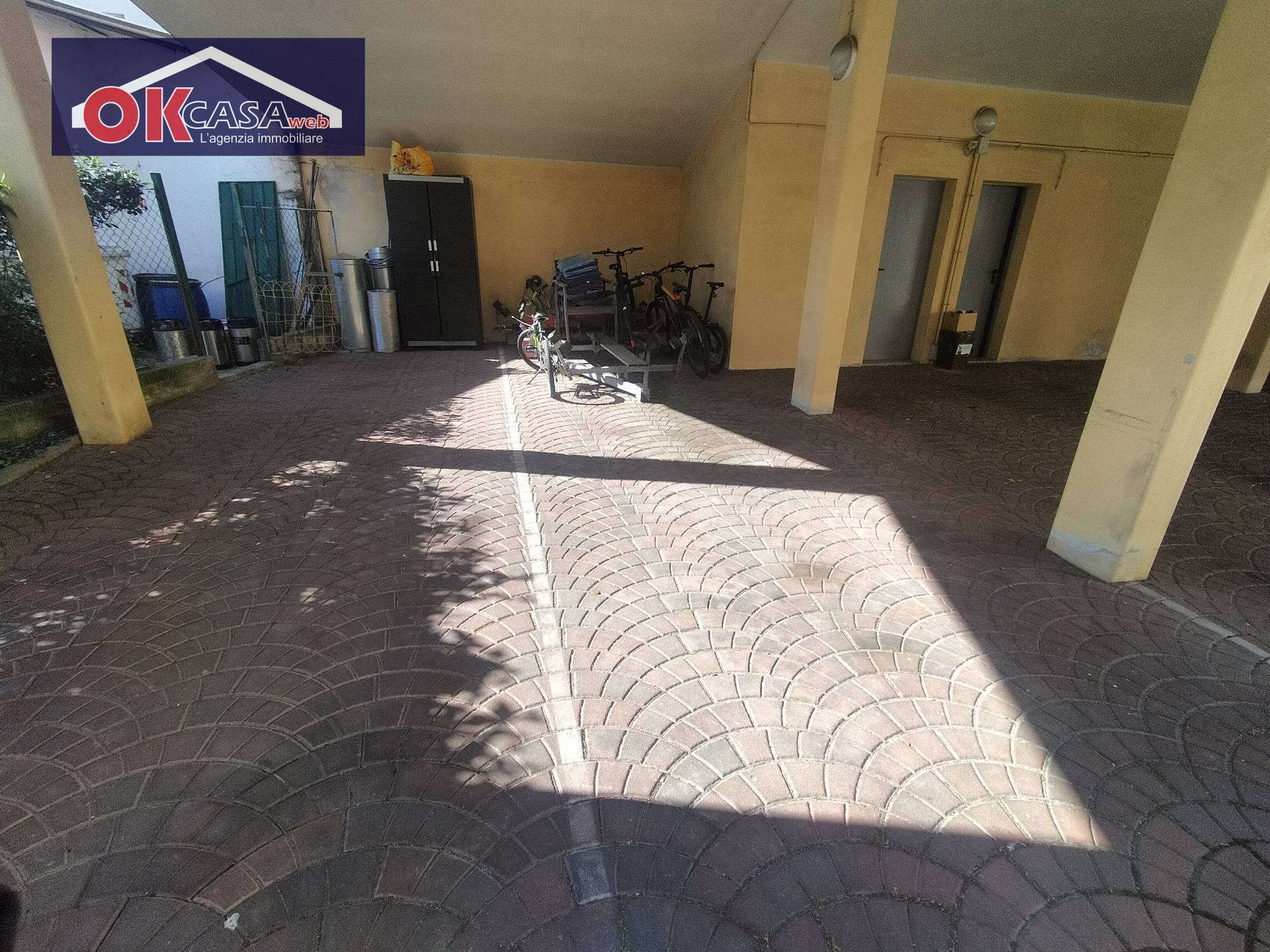 Posto auto coperto in vendita a Monfalcone