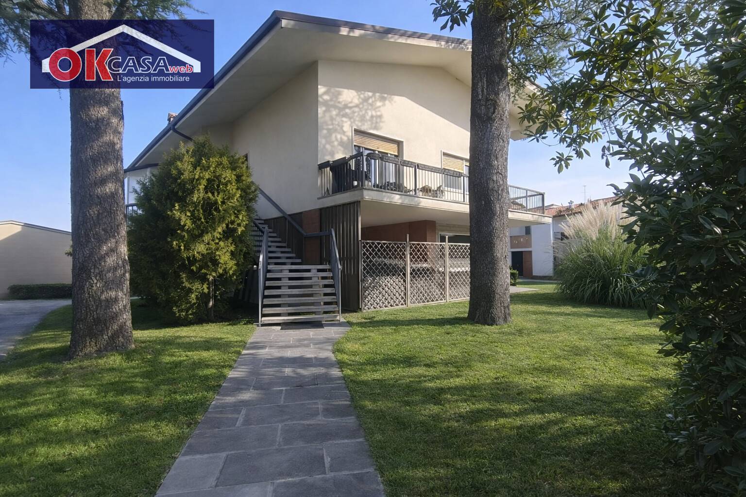 Bifamiliare in vendita a San Lorenzo Isontino