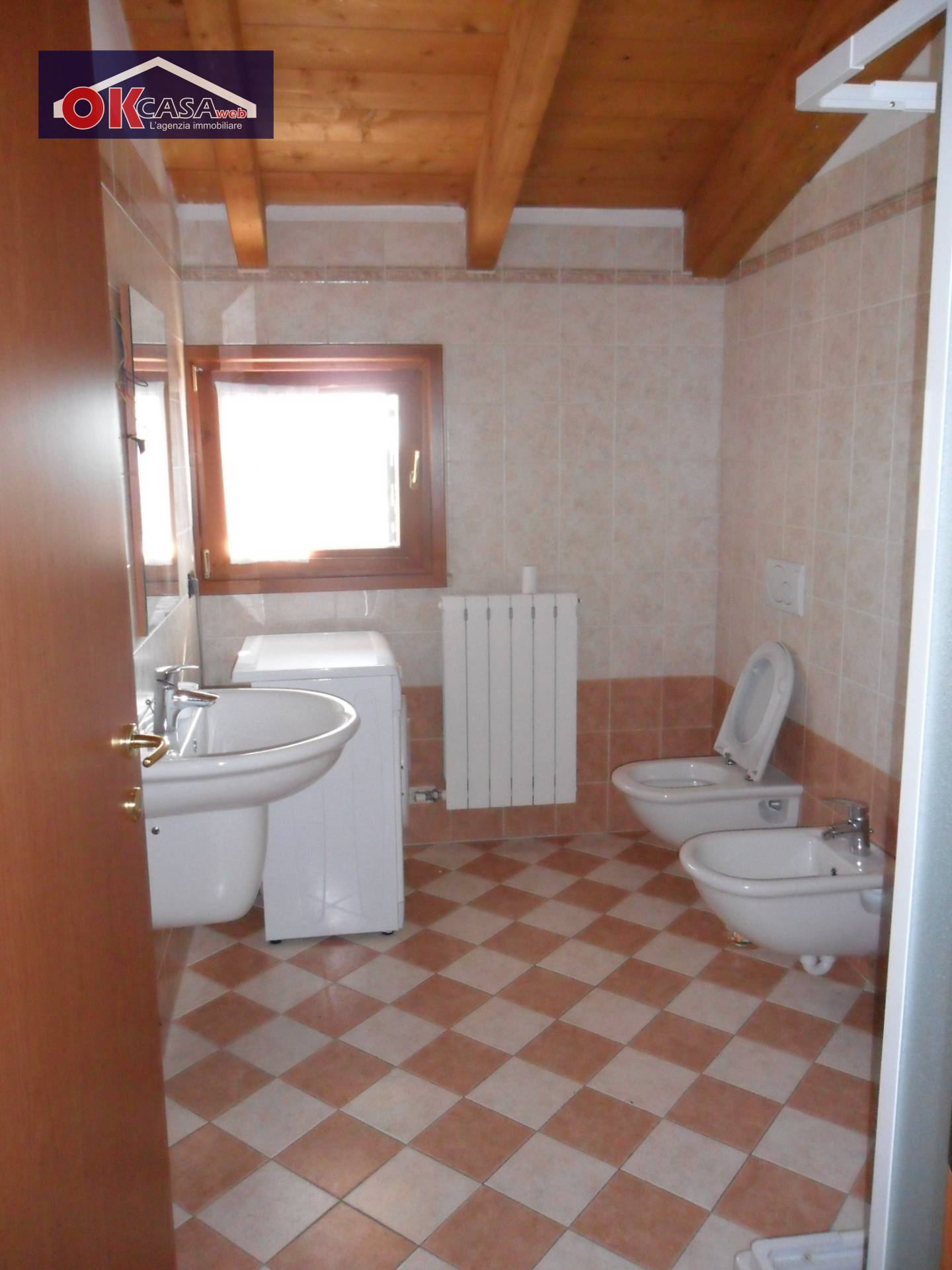 Appartamento in affitto a Oppeano, Vallese