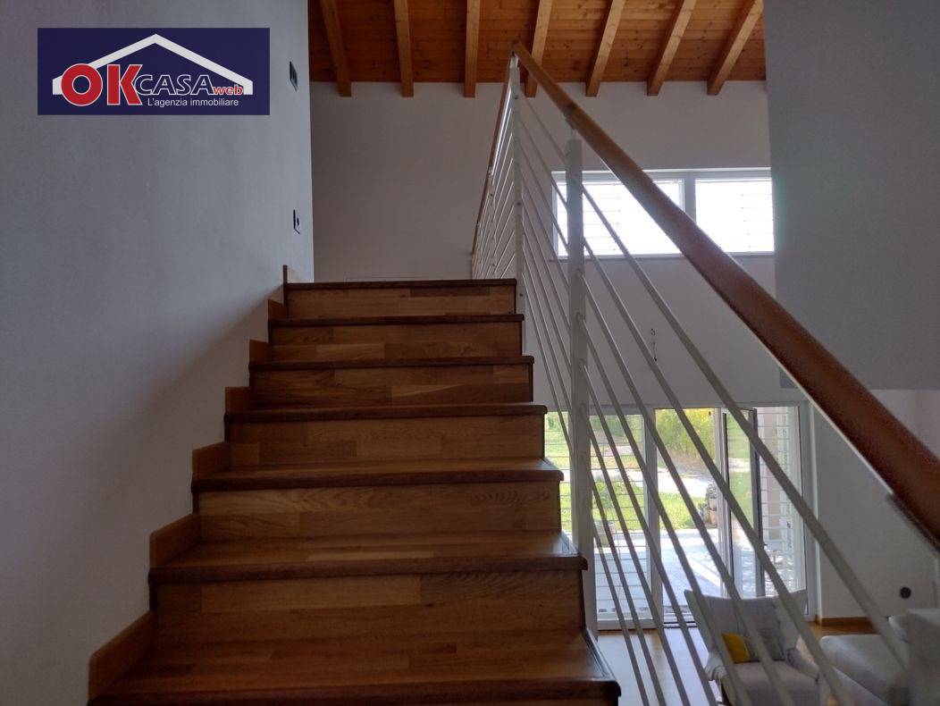 Villa in vendita a Verona, Cadidavid