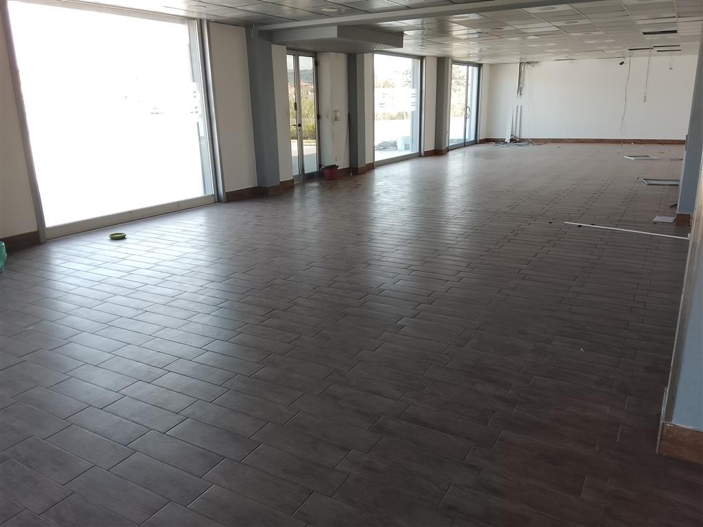 Locale commerciale in affitto in viale leonardo sciascia, Agrigento