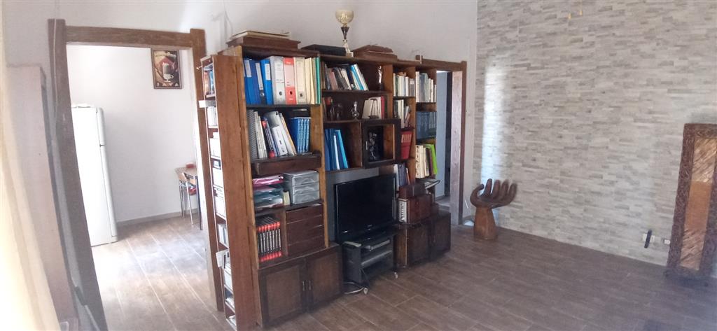 Appartamento ristrutturato in via vincenzo monti, Agrigento