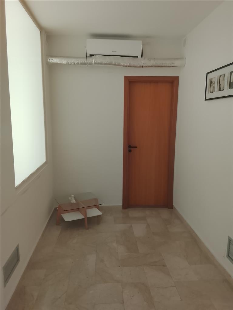 Ufficio in vendita in via mazzini, Agrigento