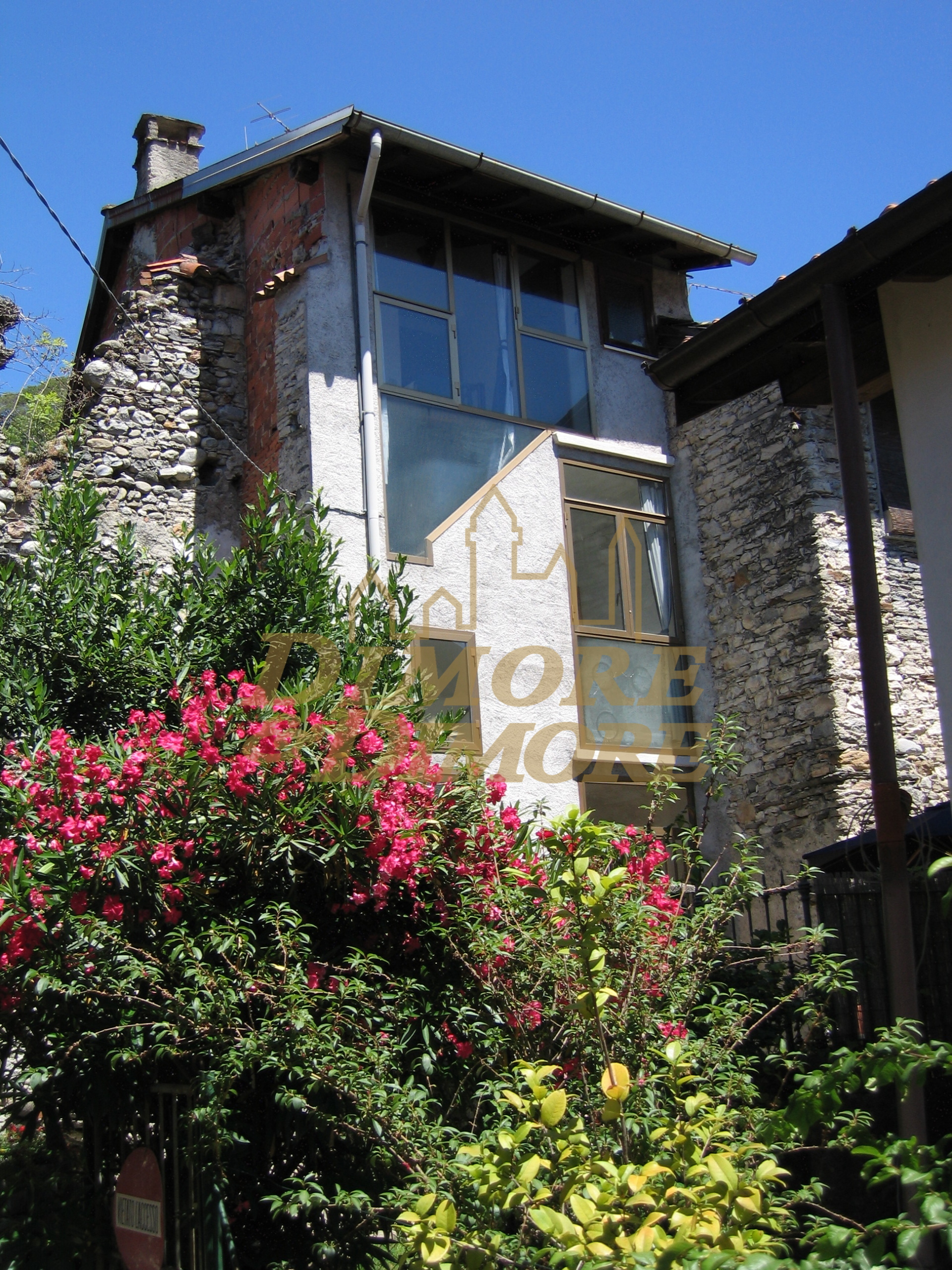 Casa indipendente vista montagne in via roma 51, Brezzo di Bedero