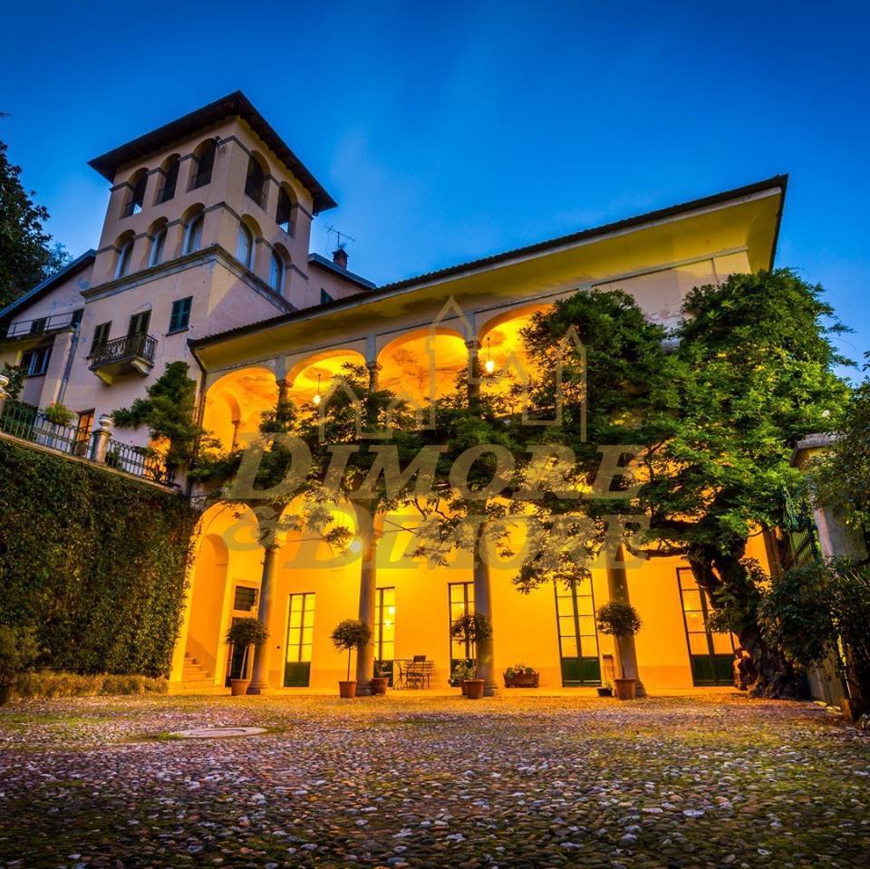 Villa con terrazzi a Varese