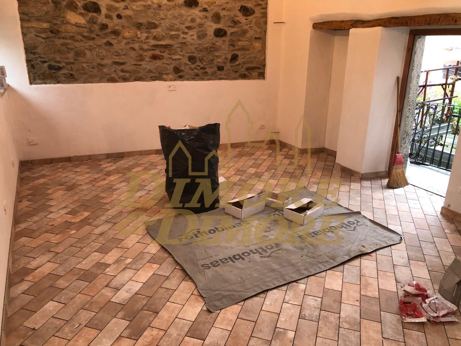 Bilocale ristrutturato a Miazzina