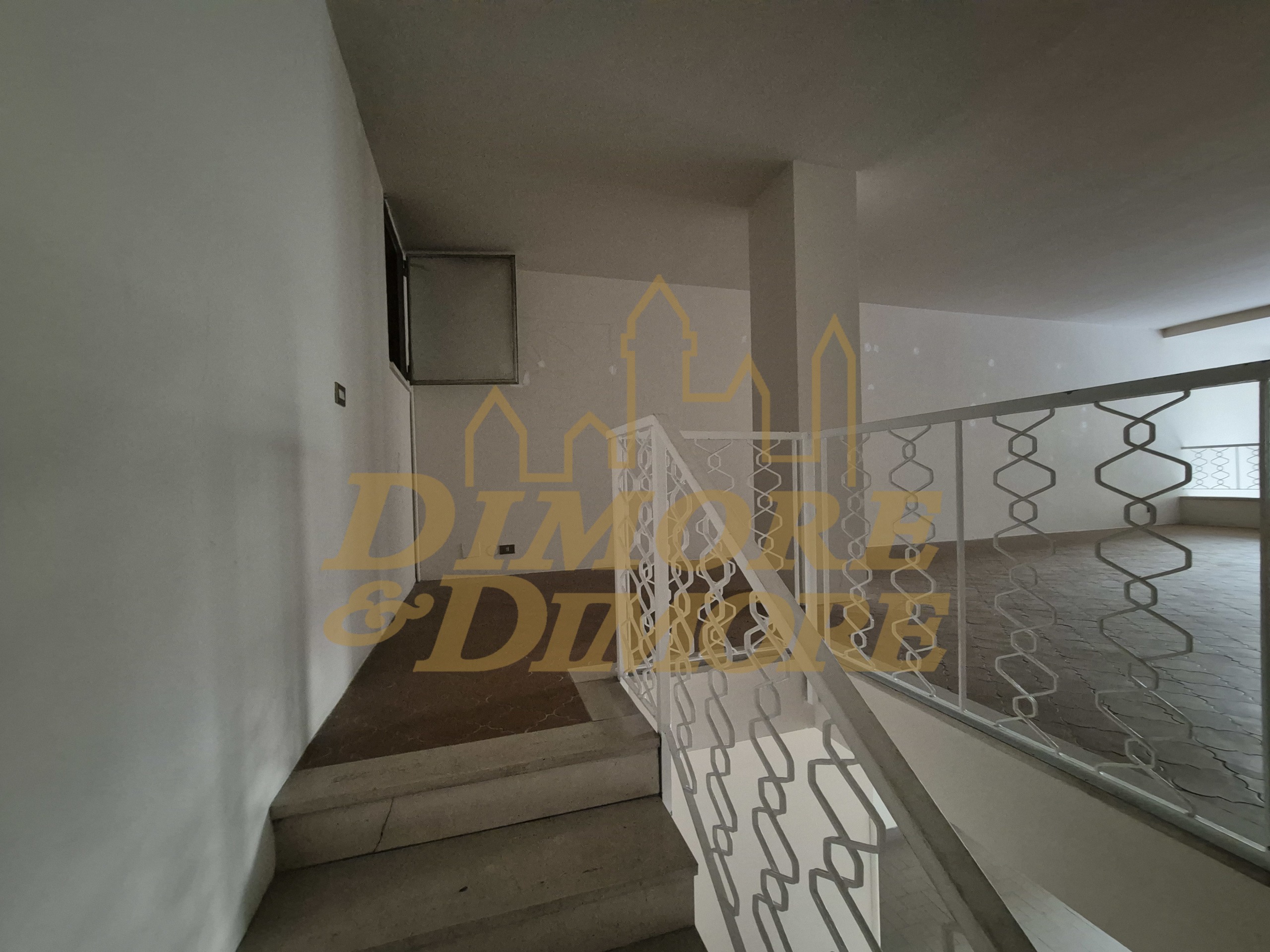 Locale commerciale in vendita in via g. marconi 17, Verbania