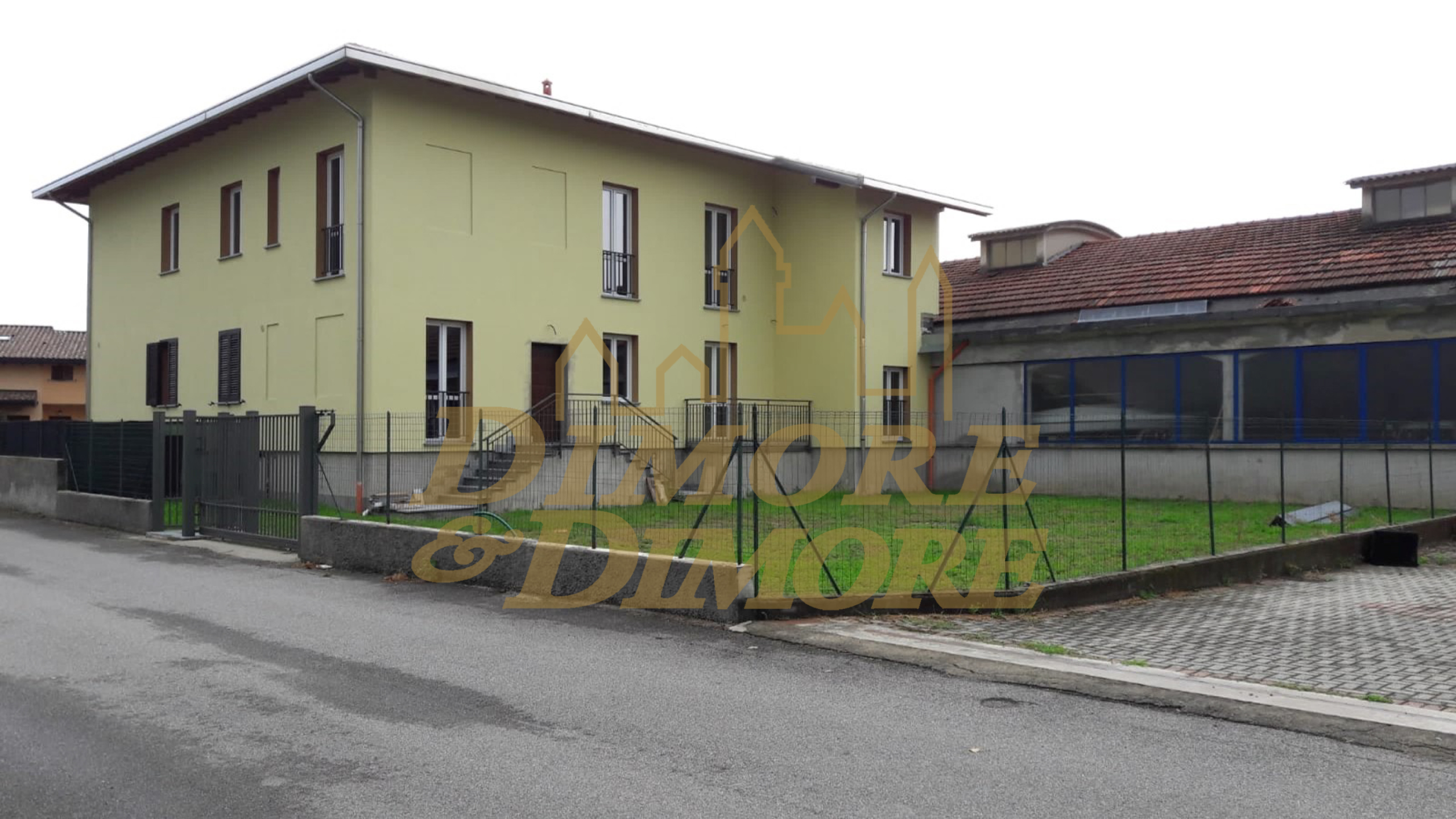 Appartamento con giardino a Castelletto Sopra Ticino