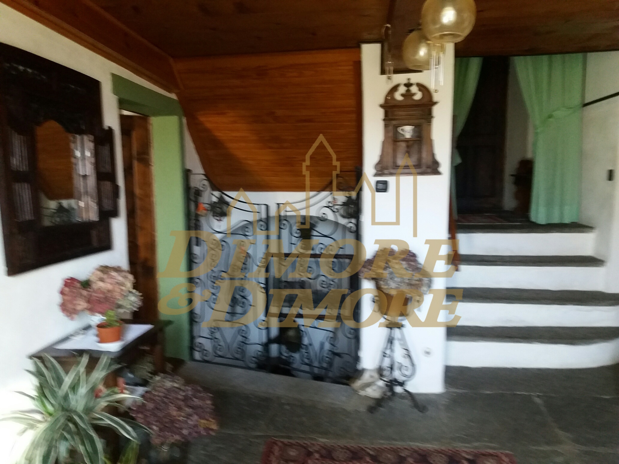 Casa indipendente con giardino in via monumento rodis 21, Premia