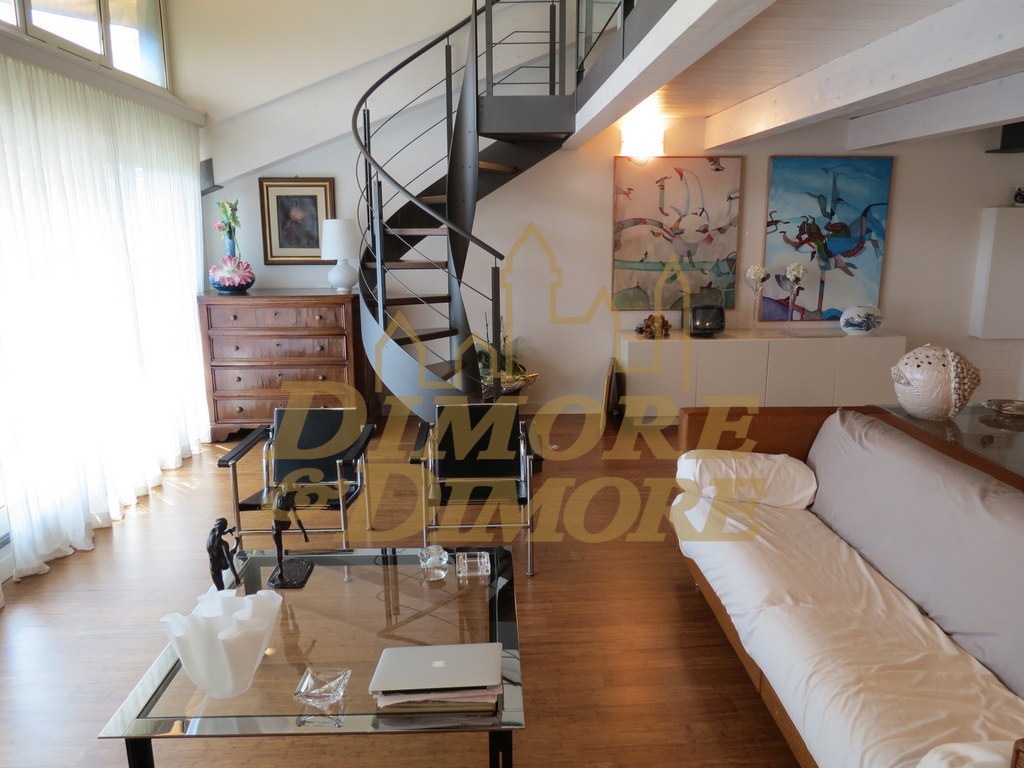 Attico con box doppio in via castagnola 2, Verbania