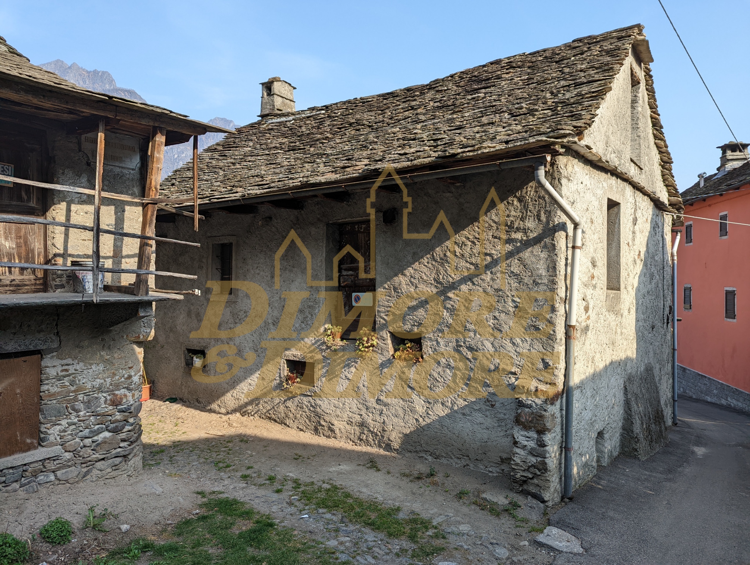 Casa indipendente con giardino in via in selva, Premosello-Chiovenda