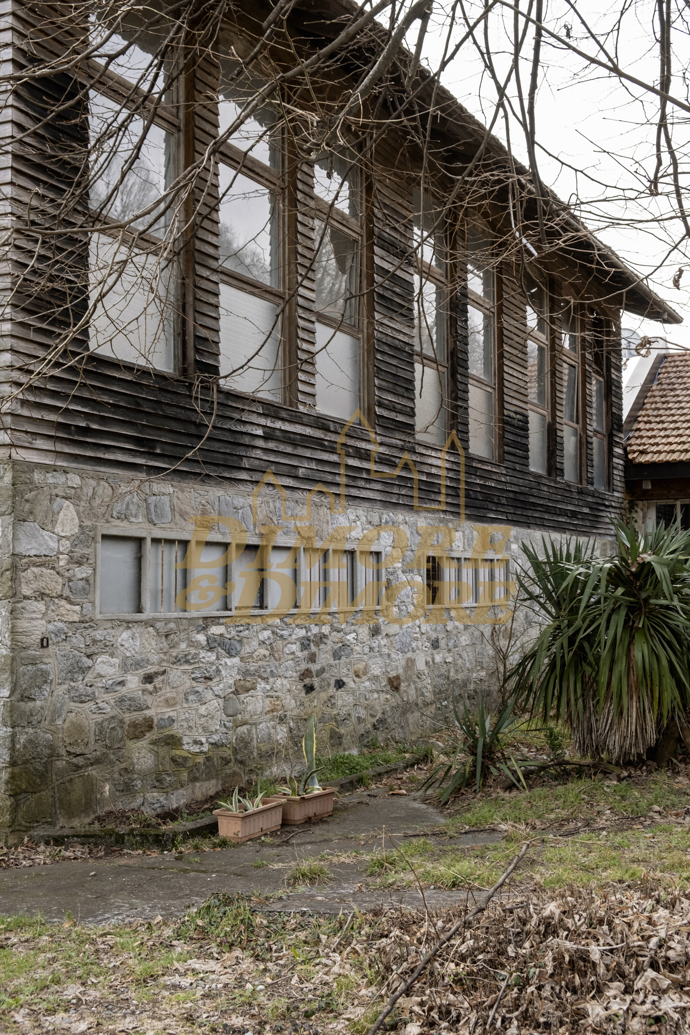 Villa con giardino in via don gemelli 7, Colazza