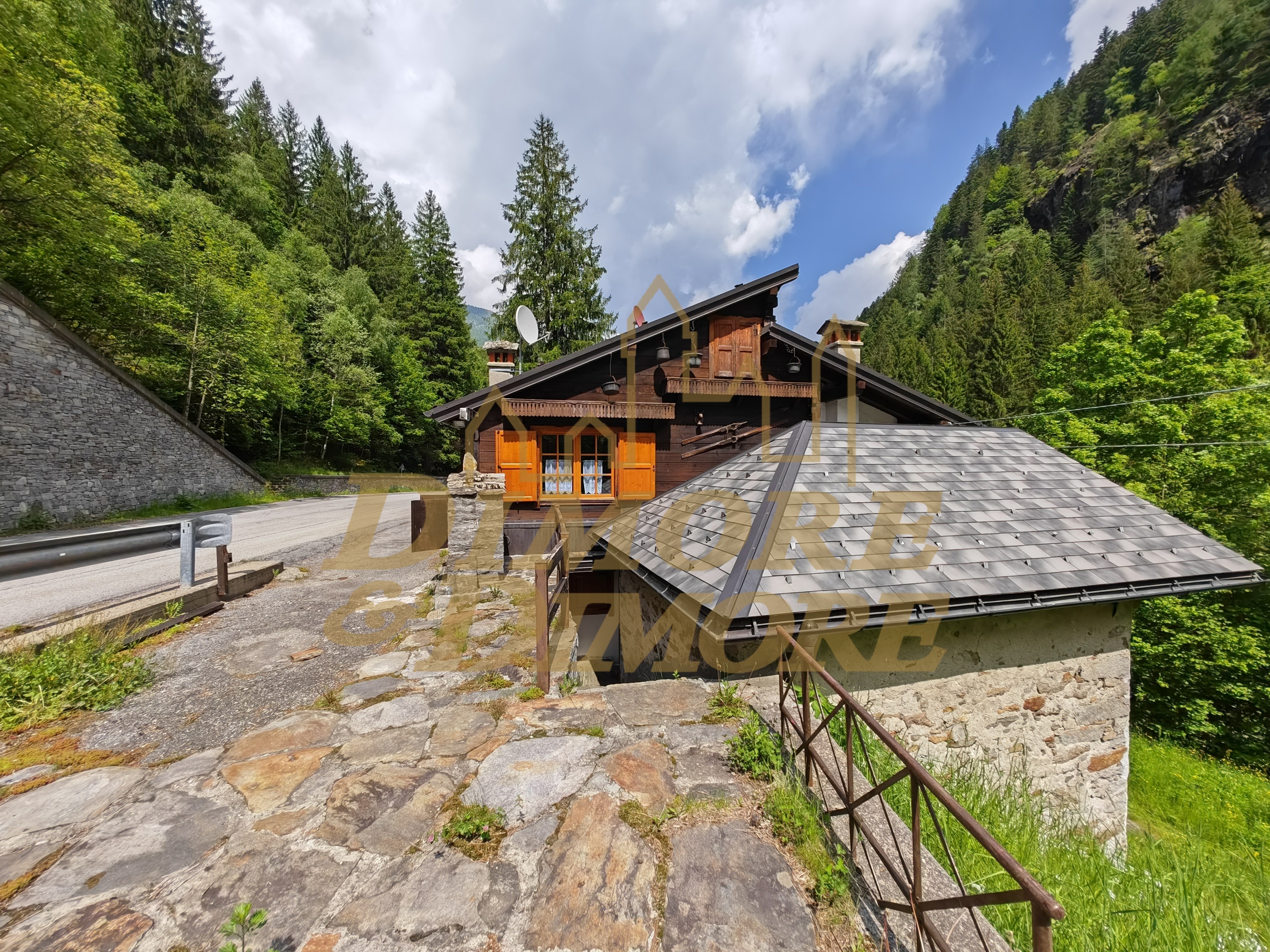 Appartamento con giardino in via monterosa 504, Macugnaga