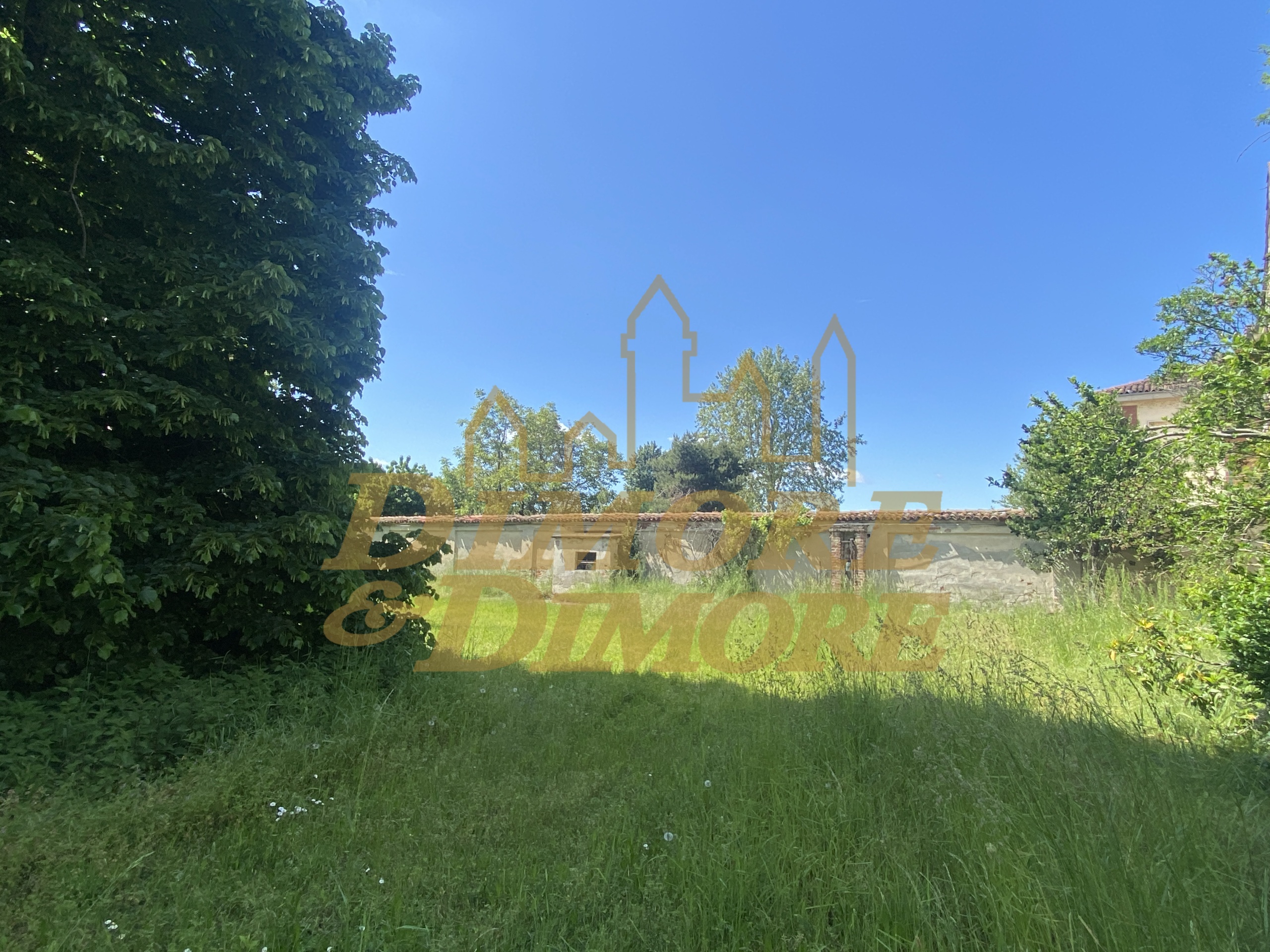 Casa indipendente da ristrutturare in strada provinciale 76, Garbagna Novarese