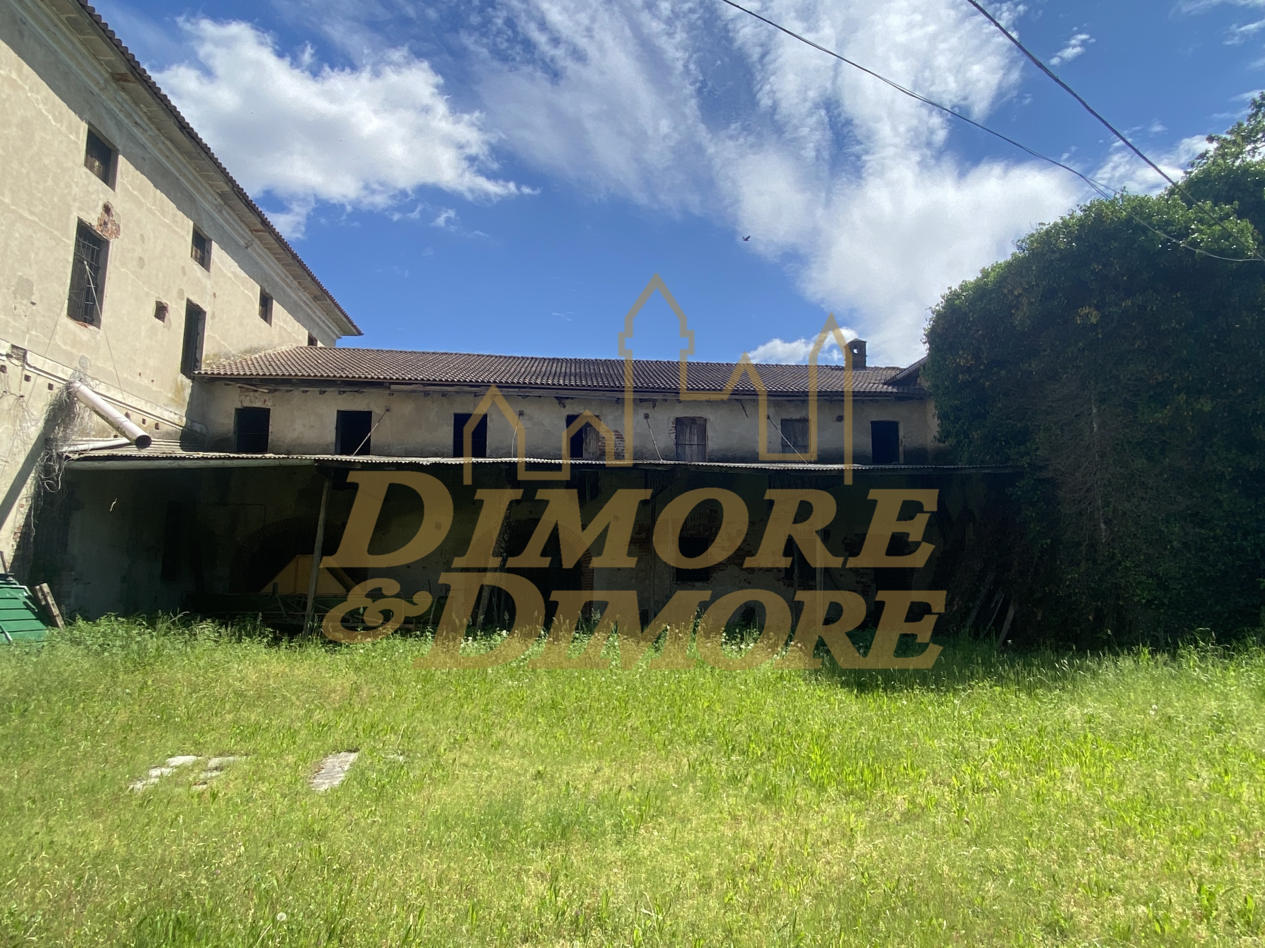 Casa indipendente da ristrutturare in strada provinciale 76, Garbagna Novarese