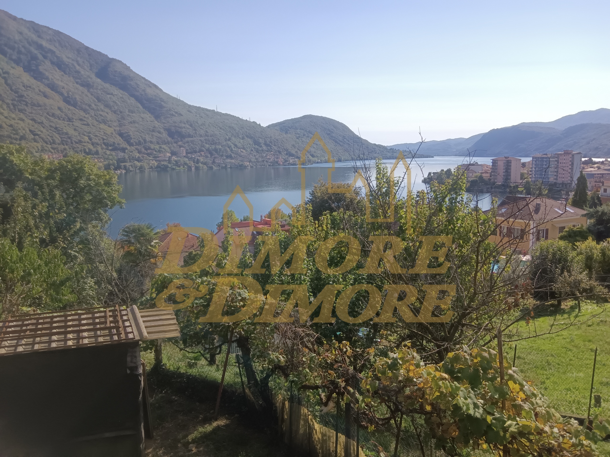 Casa indipendente con giardino a Omegna